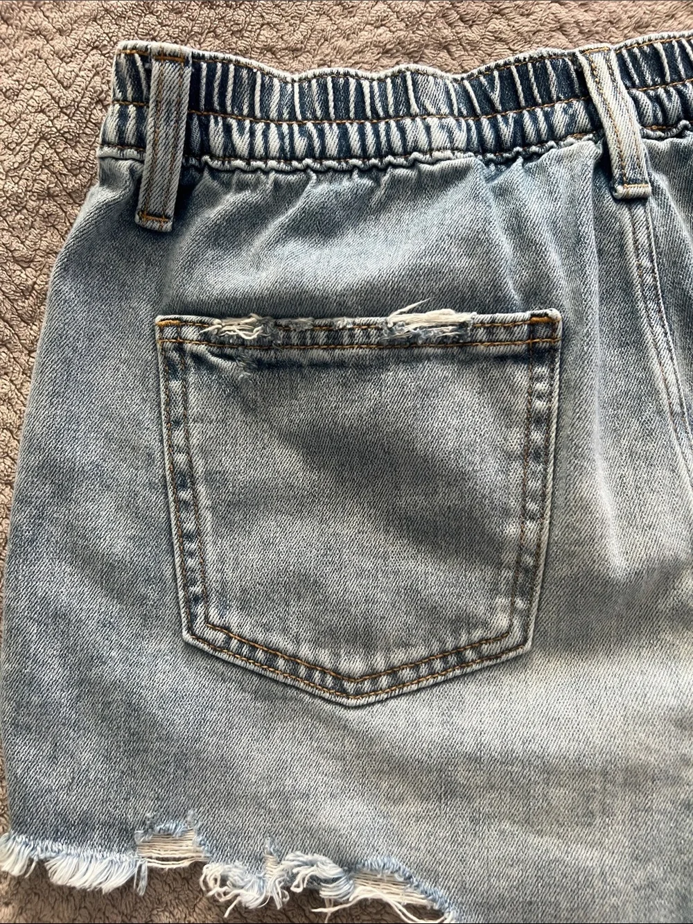 Aerie Low Rise Light Wash Blue Denim Stretch Waist Shorts Size Small